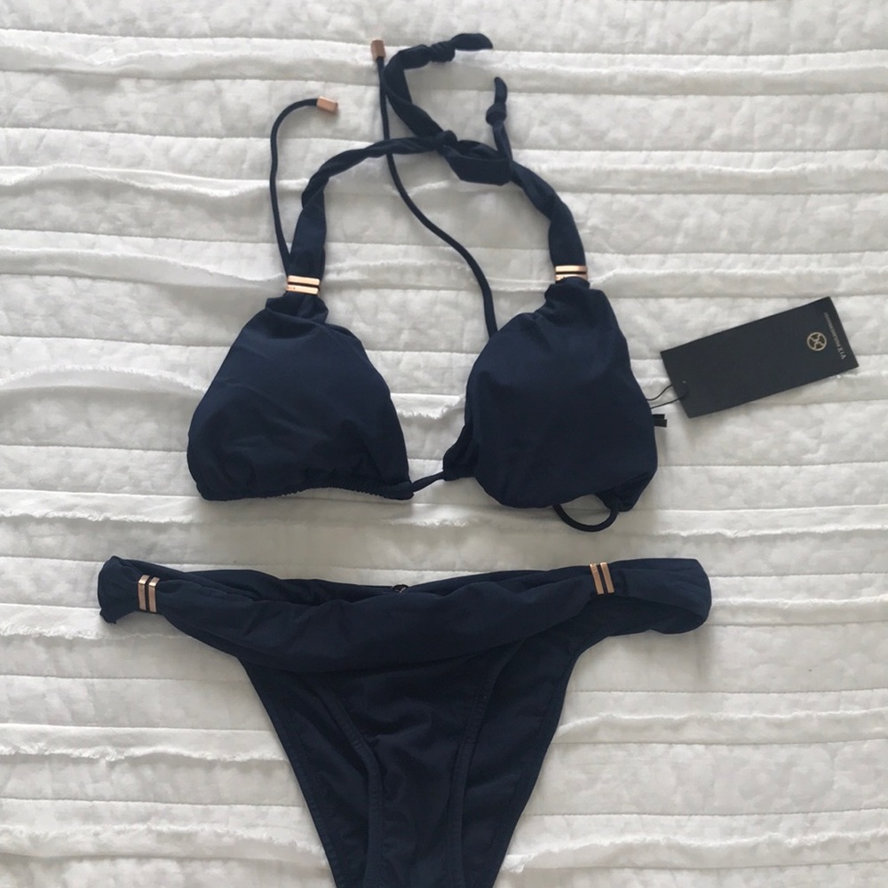Vix bikini brand new tags and liner still on!